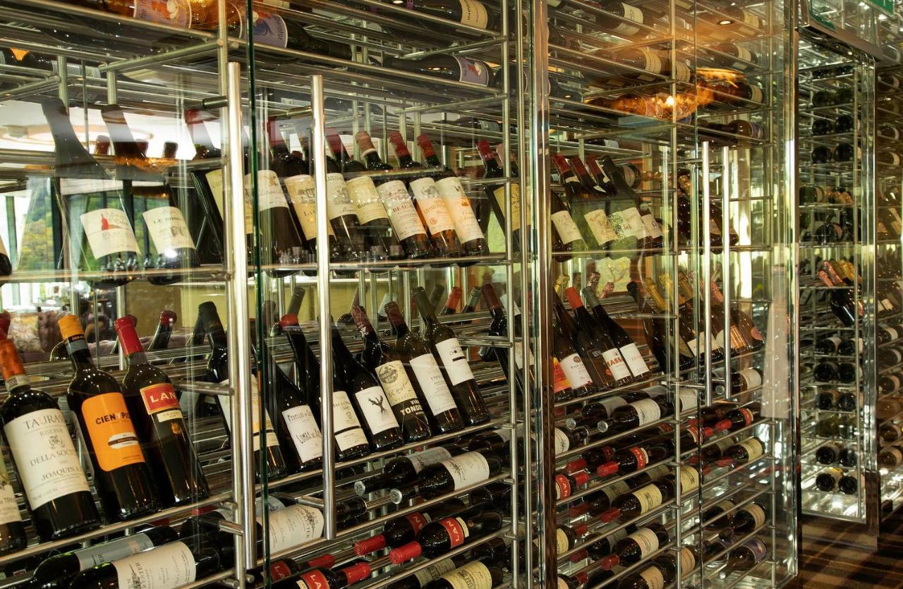 Fonab Castle Hotel Pitlochry Esterno foto Wine bottles in a wine rack