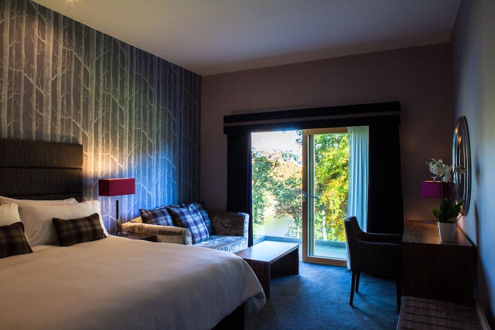 Fonab Castle Hotel Pitlochry Esterno foto A room at the hotel