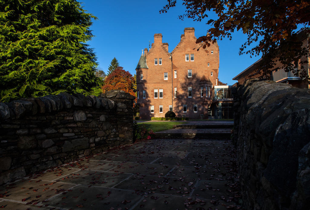 Fonab Castle Hotel Pitlochry Esterno foto The old school house